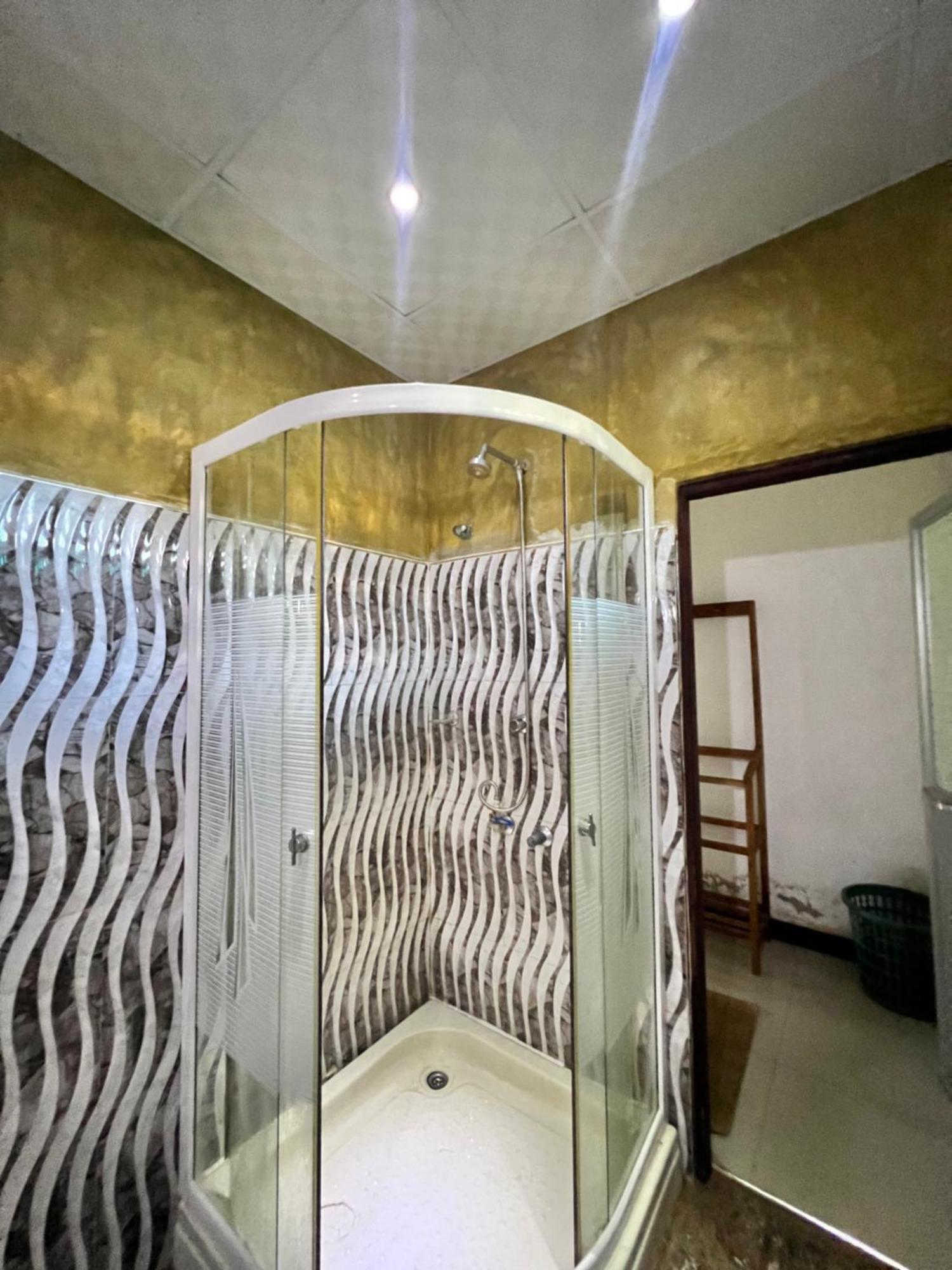 Sylvester Villa Hostel เนกอมโบ ภายนอก รูปภาพ